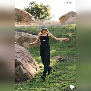 Free people Movement Women's Righteous Runsie Jumsuit Size L